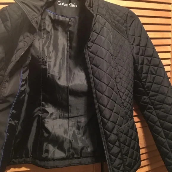 Calvin Klein Black Quilted Jacket - Picture 6 of 8